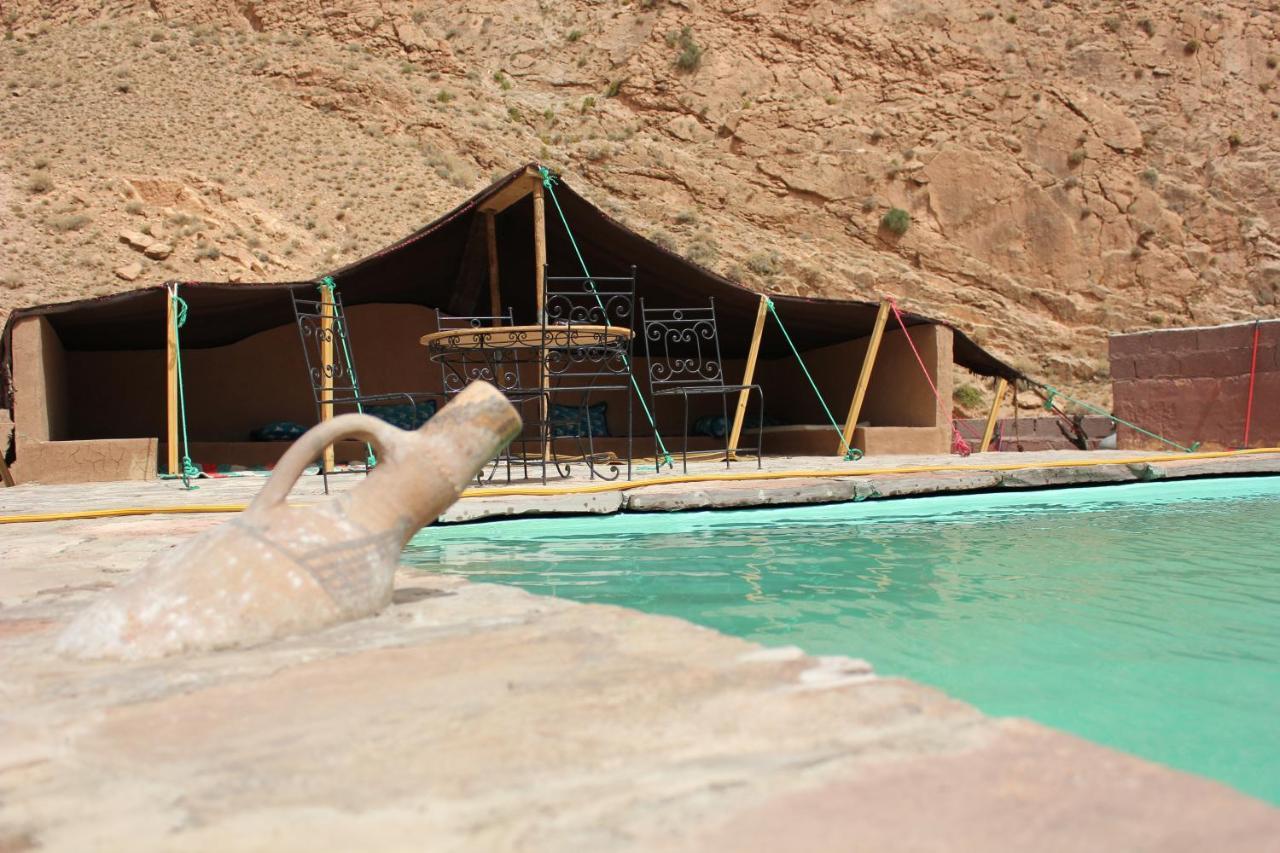 הוסטל Akhendachou n'Ait Ouffi Kasbah Lucas מראה חיצוני תמונה
